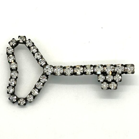 Vintage 1940s Broock Rhinestone Key To My Heart Pot Metal Brooch WWII Era - Picture 2 of 16
